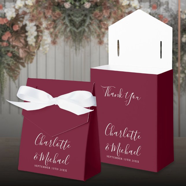 Chic Burgundy Elegant Script Wedding Favour Box (Chic Burgundy Elegant Script Wedding Favor Boxes)