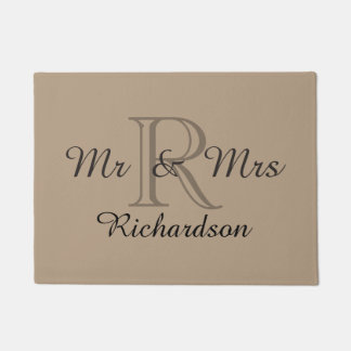 CHIC DOOR MAT_"Mr & Mrs"_NAME/MONOGRAM Doormat