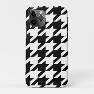 chic geometric black and white houndstooth pattern iPhone 11 pro case