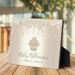 Chic Gold Cupcake Glitter Drips Bakery Pastry Chef Plaque<br><div class="desc">Present your best self to your clients, with this elegant, sophisticated, simple, and modern custom business name easel back plaque. A sparkly, champagne gold cupcake, script handwritten typography and glitter drips overlay a faux metallic champagne gold ombre background. Personalise with your full name and/or business. Available in 3 sizes: 5”x7”,...</div>