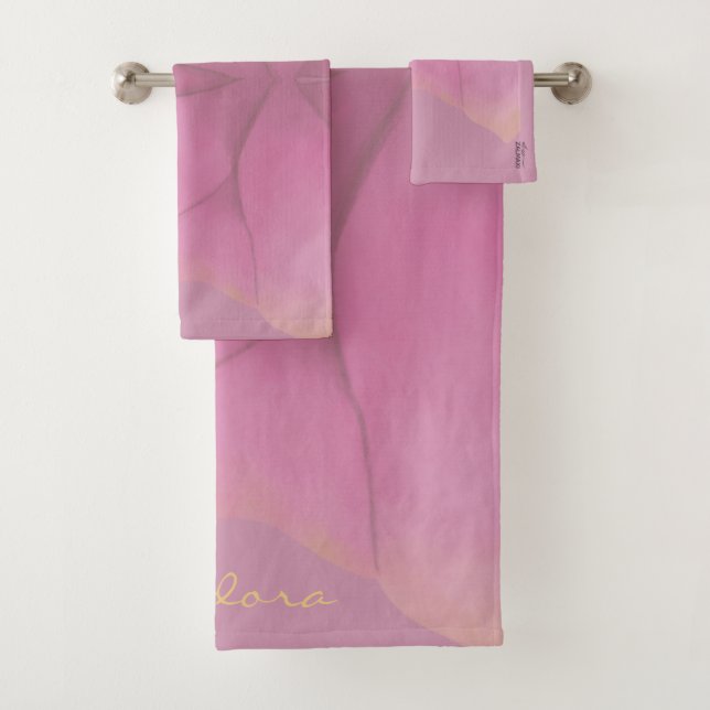 Chic Gold Fuchsia Abstract Floral Patern Bath Towel Set (Insitu)