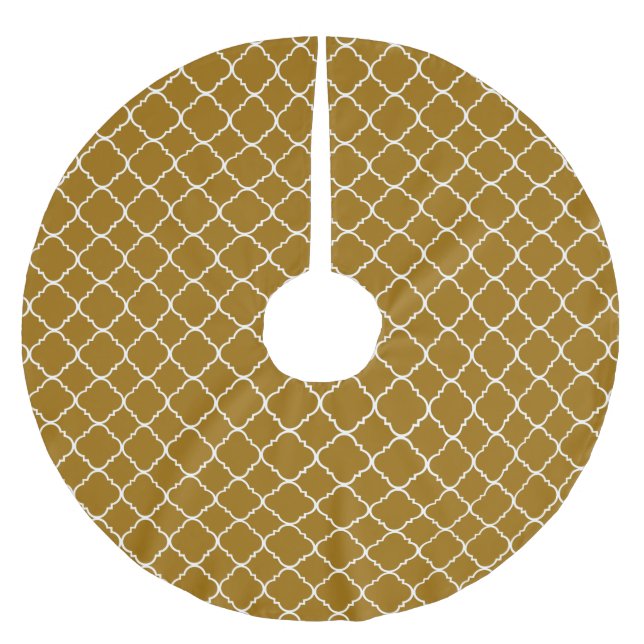 Chic Gold White Quatrefoil Brushed Polyester Tree Skirt (Front)