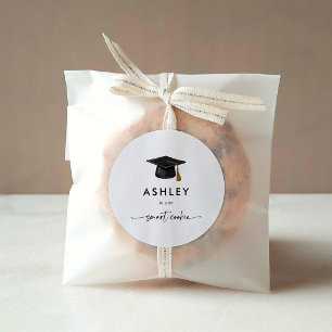 Chic Grad Cap One Smart Cookie Graduation Favour Classic Round Sticker