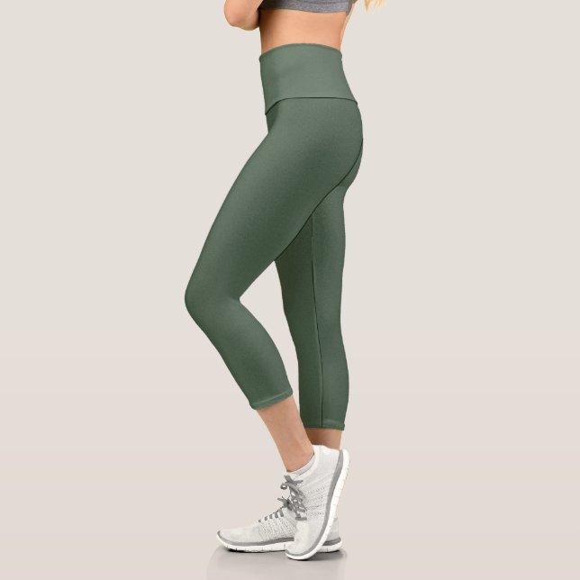 Chic Green Texture Capri Activewear Leggings (Left)