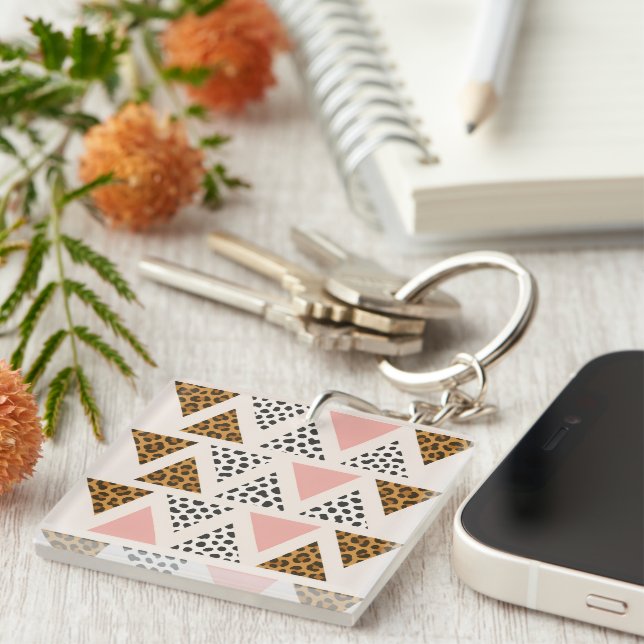 Chic Leopard & Pink Triangle Pattern Key Ring (Front Right)