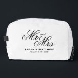 Chic Mr & Mrs honeymoon toiletry bag wedding gift<br><div class="desc">Chic Mr & Mrs honeymoon toiletry bag wedding gift. Perfect for newly wed couples. Elegant typography template for couple getting married.  Beautiful formal logo template. Get one for him and her.</div>