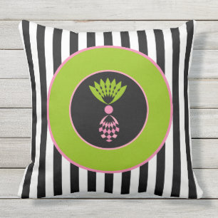 CHIC OUTDOOR PILLOW_MOD PINEAPPLE ON PLACK STRIPES CUSHION