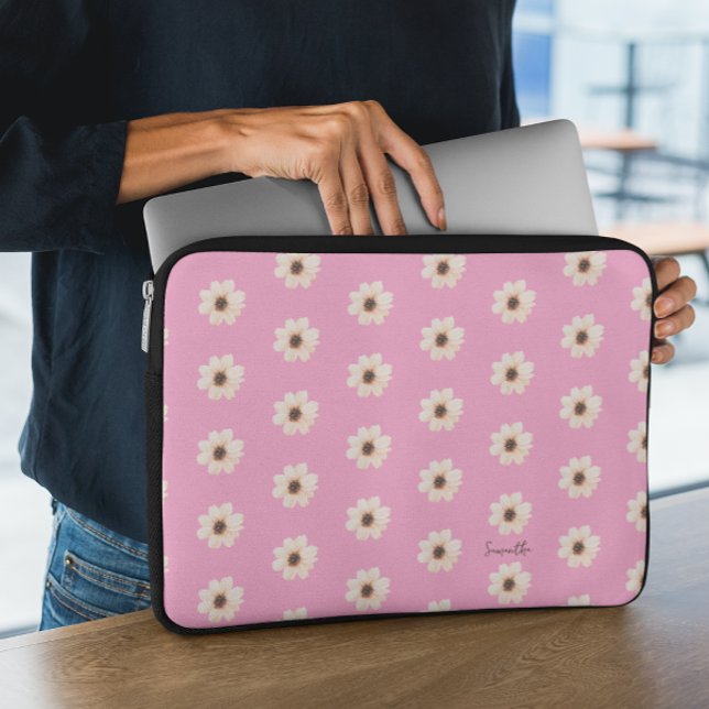 Chic Pink Floral Laptop Sleeve (Creator Uploaded)