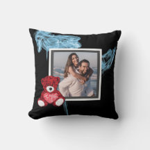 Chic Prints: Trending Throw Pillow Designs