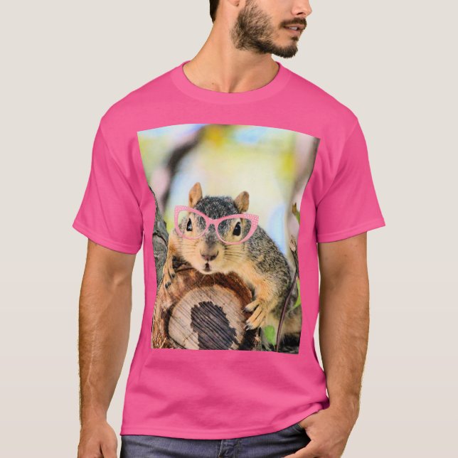 Chic squirrel T-Shirt (Front)