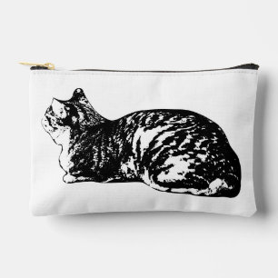 Chic Tabby Carry Pouch