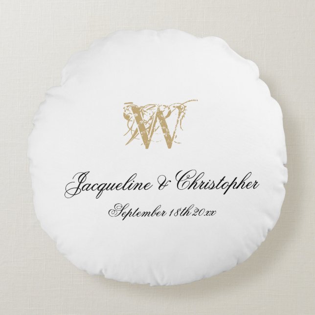 Chic White Gold Monogram Newlywed Wedding Keepsake Round Cushion (Front)