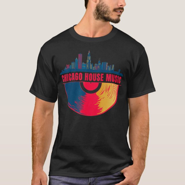 Chicago House Music Vinyl Dj Raver Flag Skyline T-Shirt (Front)