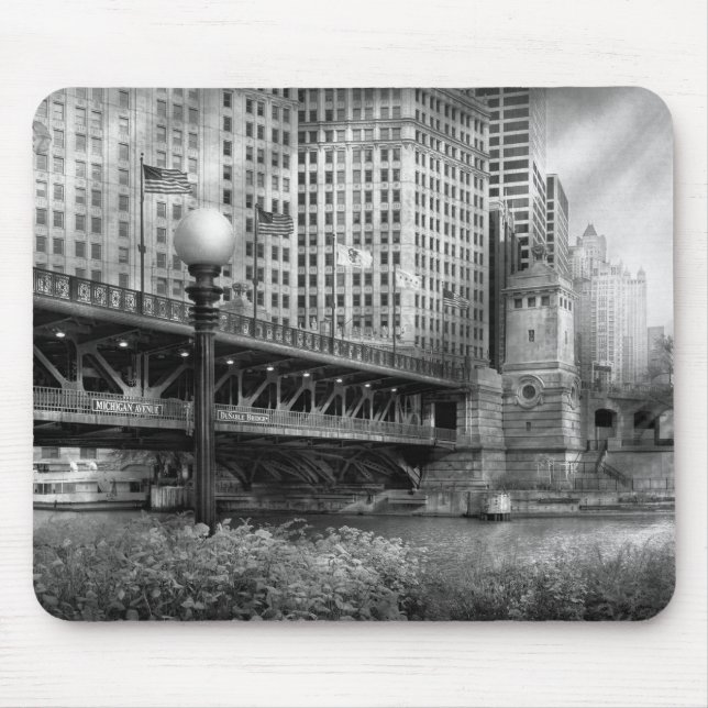 Chicago, IL - DuSable Bridge built in 1920  - BW Mouse Mat (Front)