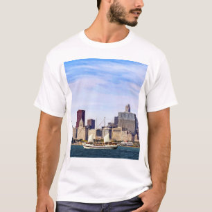Chicago IL - Schooner on Lake Michigan T-Shirt