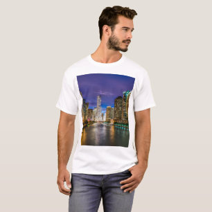 Chicago Illinois at night T-Shirt