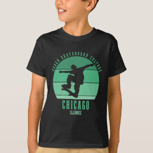 Chicago Illinois Skateboarder Urn Skateboarding  T-Shirt
