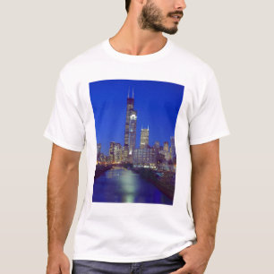 Chicago, Illinois, Skyline at night with Chicago T-Shirt