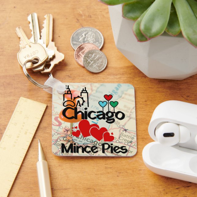 Chicago Loves Mince Pies Cityscape Key Ring (Desk)