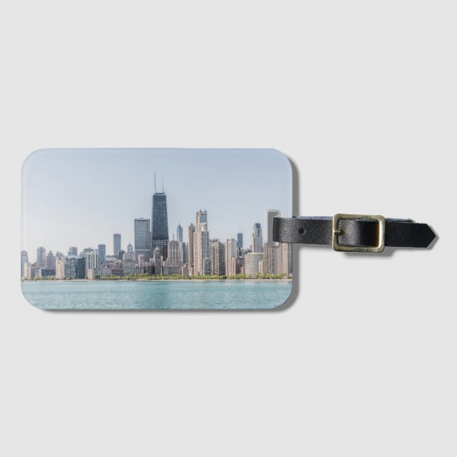 Chicago Skyline With Lake Michigan Luggage Tag (Front Horizontal)
