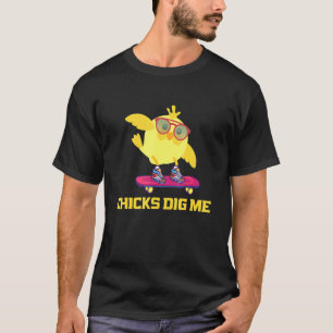 Chicks Dig Me - Cool Chicken - Mens T-Shirt