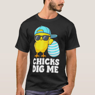 Chicks Dig Me Easter Toddler Boys Men Happy Easter T-Shirt
