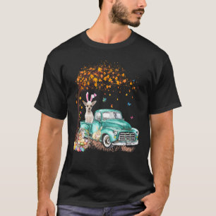 Chihuahua Dog Bunny Truck Hunt Eggs Tree Easter T-Shirt