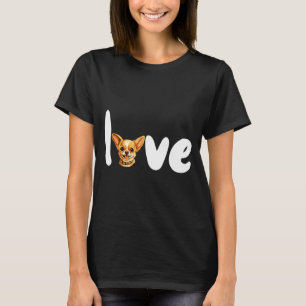 Chihuahua Dog Love For Valentines Day  T-Shirt