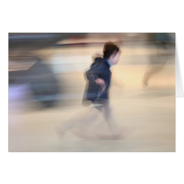 Child escaping from the LB's Spider Beaubourg (Front Horizontal)