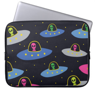 Childish seamless pattern with hand drawn cosmos u laptop sleeve