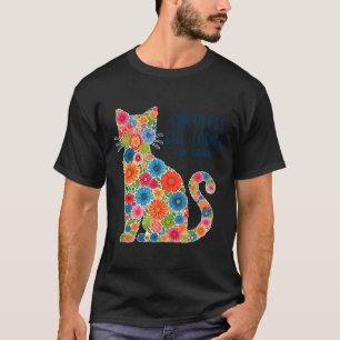 Childless Cat Lady For Kamala  T-Shirt