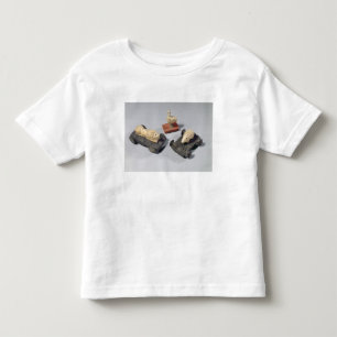 Children's toys: a hedgehog, a lion and a dove, Su Toddler T-Shirt
