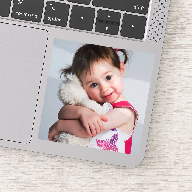 Child's Photo, Boyfriend, Spouse, Mum or Pet (Detail)