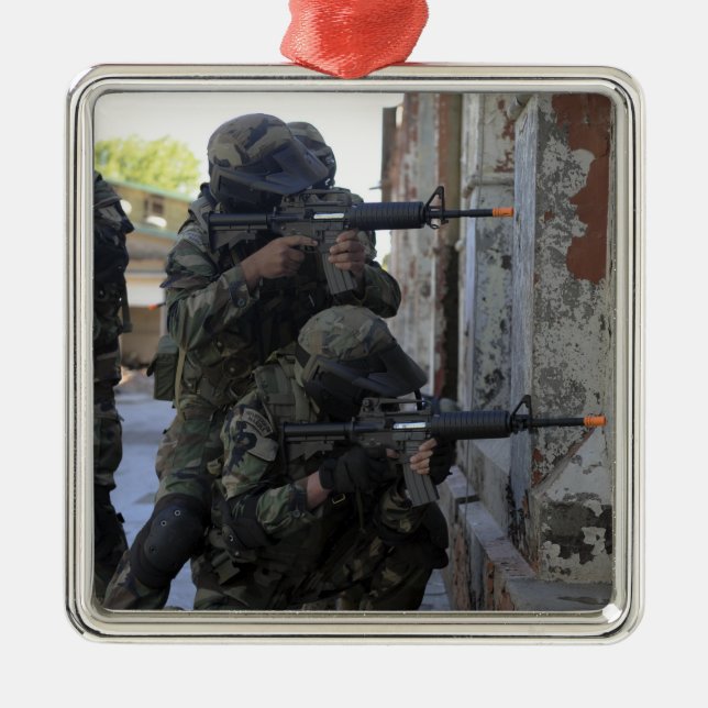 Chilean marines metal tree decoration (Front)