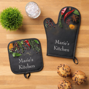 Chilis and Spices Oven Mitt & Pot Holder Set