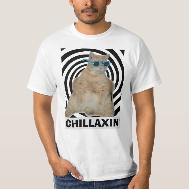 CHILLAXIN' Fat Manx Cat with Sunglasses T Shirt (Front)