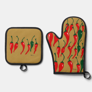 Chilli Peppers Oven Mitt and Pot Holders Oven Mitt & Pot Holder Set