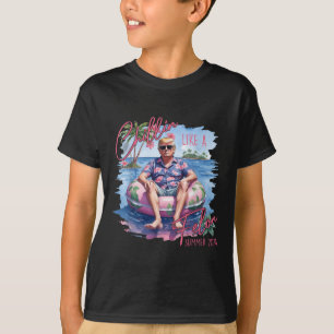 Chillin Like A Felon Funny Trump For President Sum T-Shirt