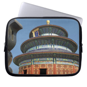 China, Beijing, Temple of Heaven, Chinese Urn in Laptop Sleeve