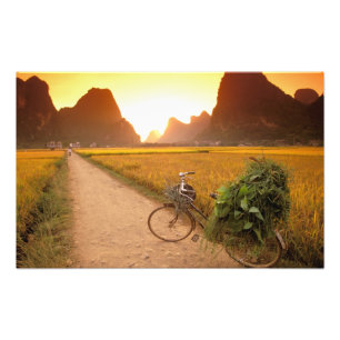 China, Guangxi. Yangzhou, Bicycle on country Photo Print