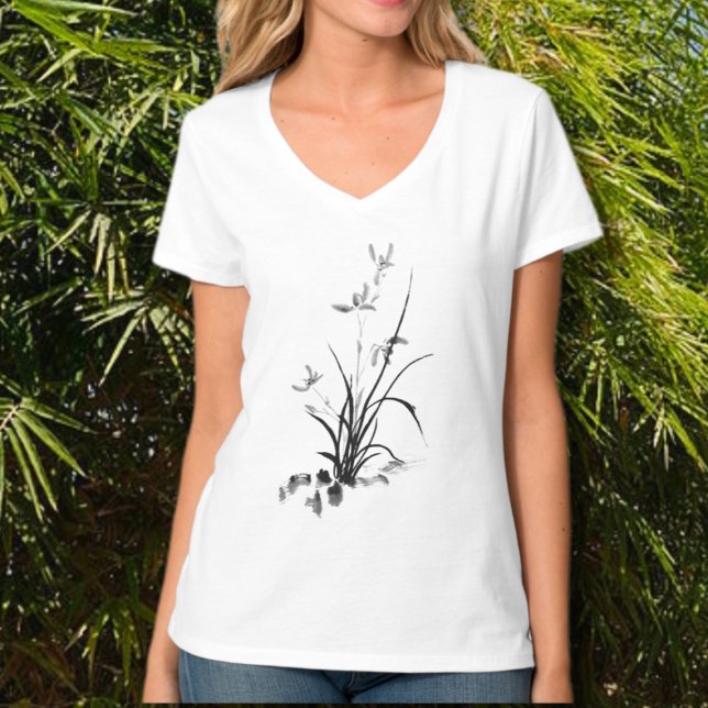Chinese Iris - bw T-Shirt (Creator Uploaded)