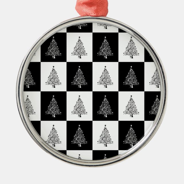 Chirstmas Tree Chess Metal Tree Decoration (Front)