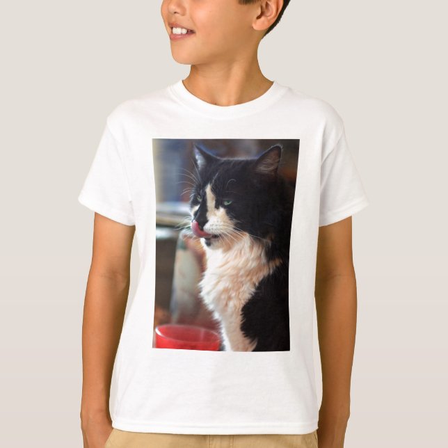 Chloe Licks T-Shirt (Front)