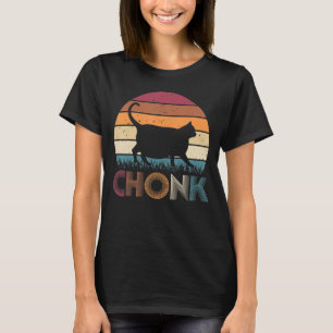Chonk Cat Scale Meme Retro Style Vintage Cats Meme T-Shirt