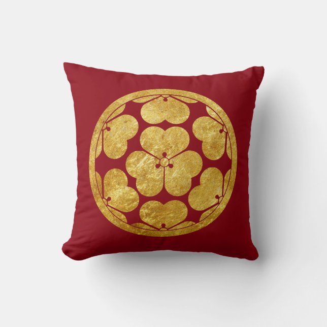 Chosokabe Mon Japanese samurai clan in faux gold Cushion (Front)