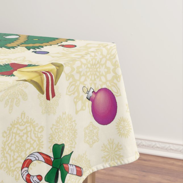 Christmas bear,bells and tree tablecloth (In Situ)