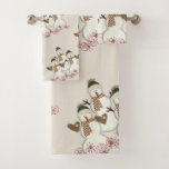 Christmas Beige Bath Towel Sets, Snowman<br><div class="desc">Christmas Bath Towel Sets

Decorate your dinning room with this exquisite Christmas tablecloth as you enjoy your Christmas Holiday with your friends and family.

Something for everyone,  Maria lurdis afonso,  
https://www.zazzle.com/succeedinbeautybarb</div>