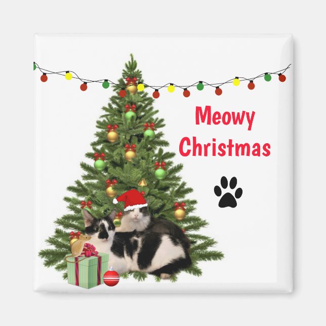 Christmas Cats Under Holiday Tree / Cat Lover Magnet (Front)