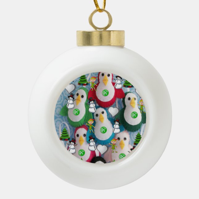 Christmas Ceramic Ball Ornament,  Penguin Ceramic Ball Christmas Ornament (Front)