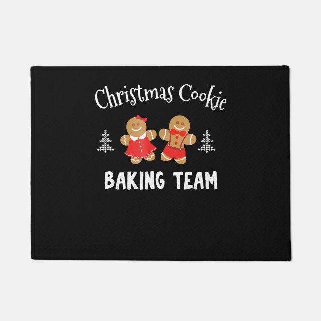 Christmas cookie baking team | gingerbread man doormat (Front)